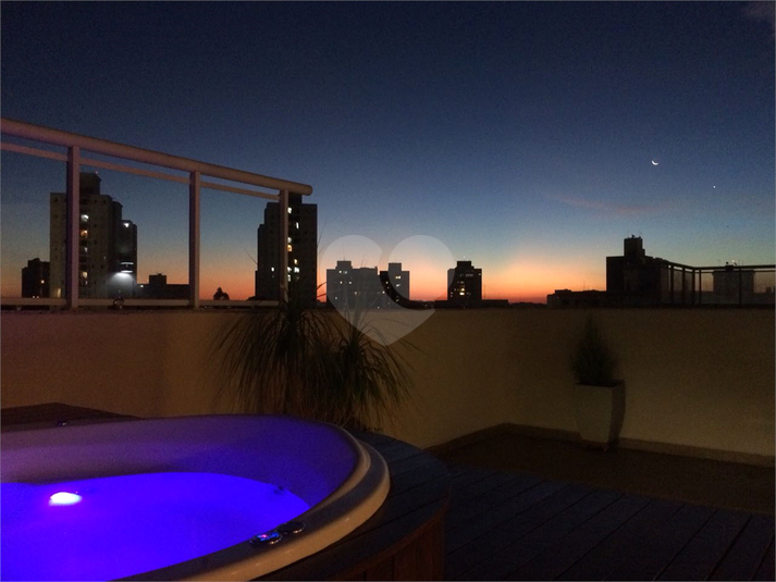 Foto REO364889
