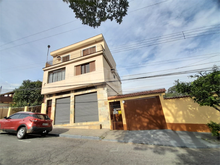 Foto REO366171