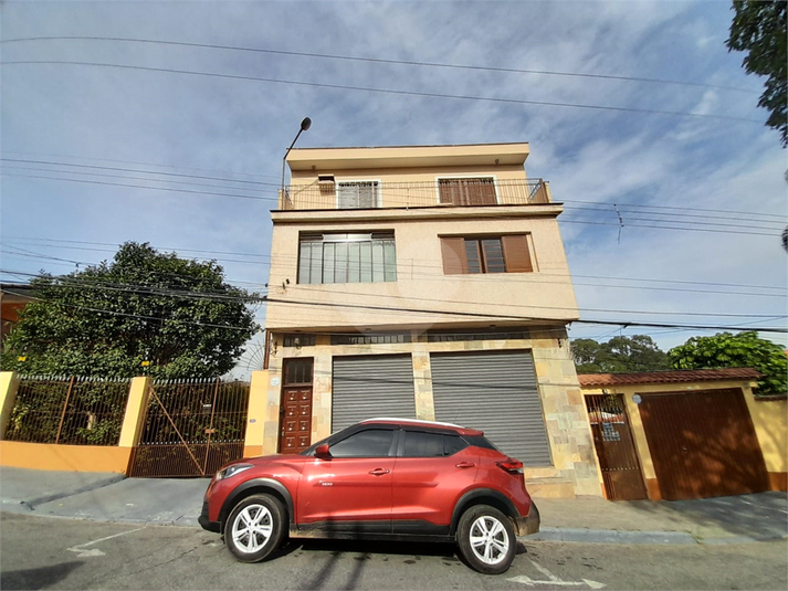 Foto REO366171