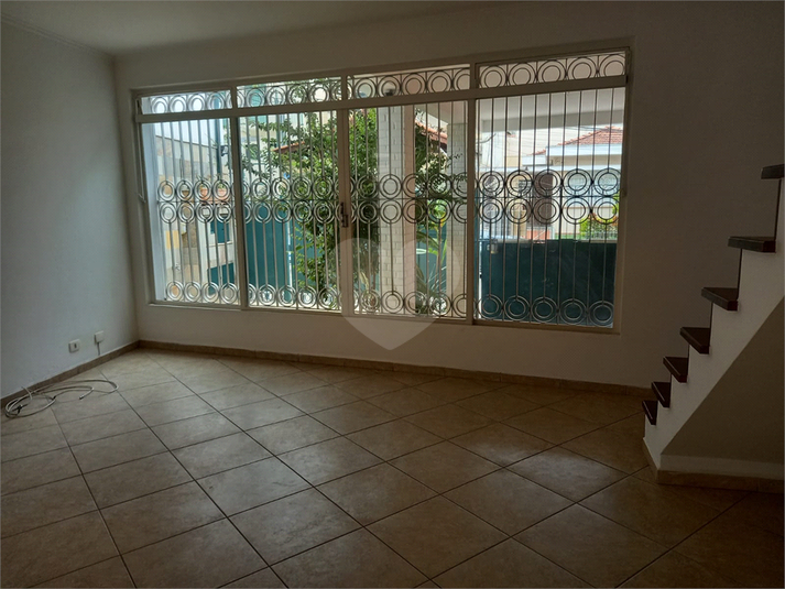 Foto REO366660
