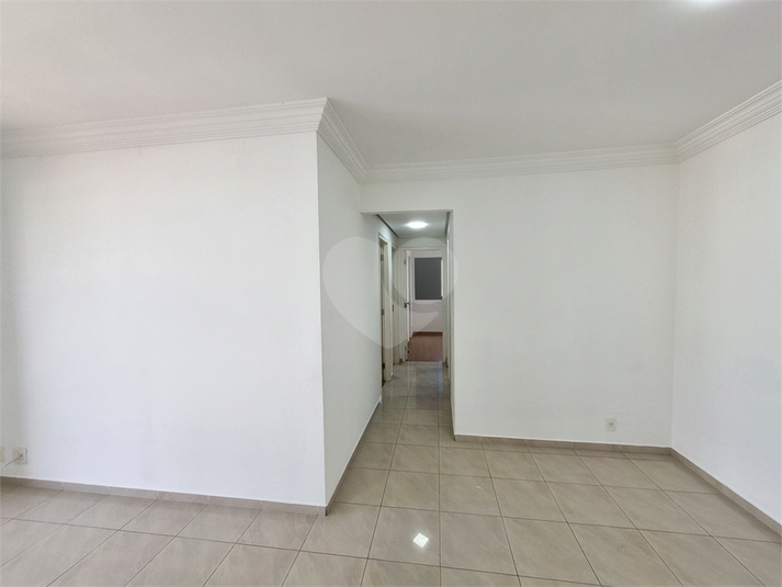 Foto REO368038