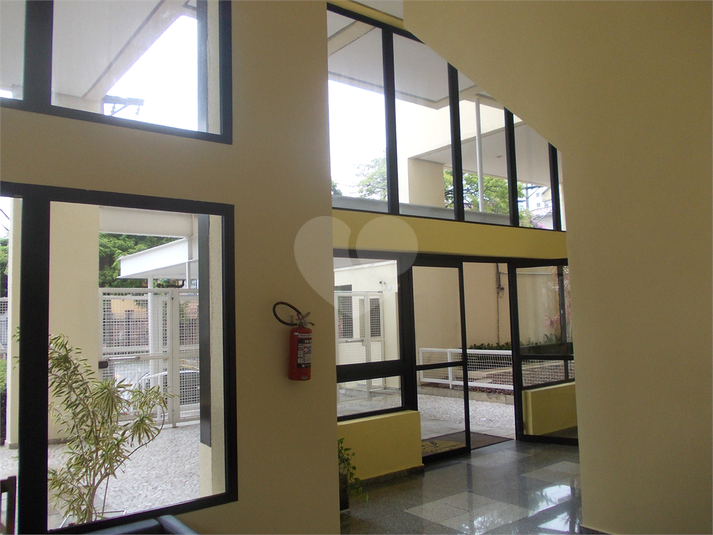 Foto REO368038