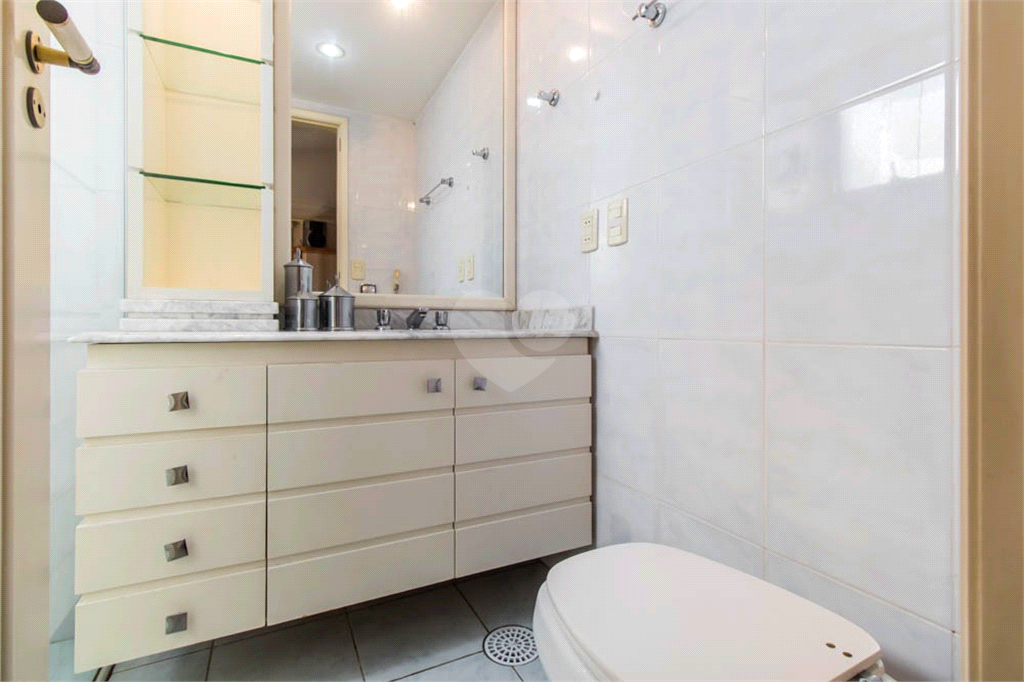 Venda Apartamento São Paulo Sumaré REO36852 27