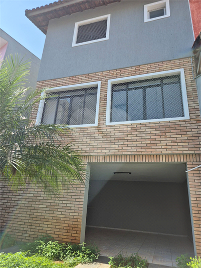 Foto REO368818