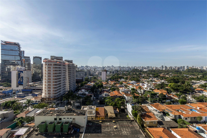 Foto REO370035