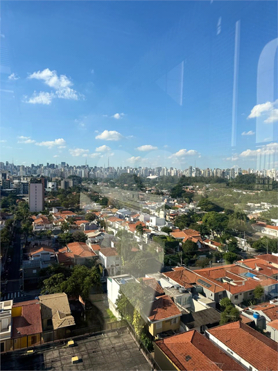 Foto REO370035