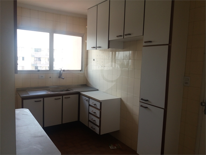 Venda Apartamento São Paulo Alto Da Lapa REO370135 11