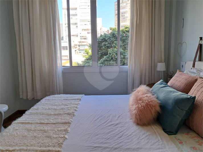 Foto REO37042