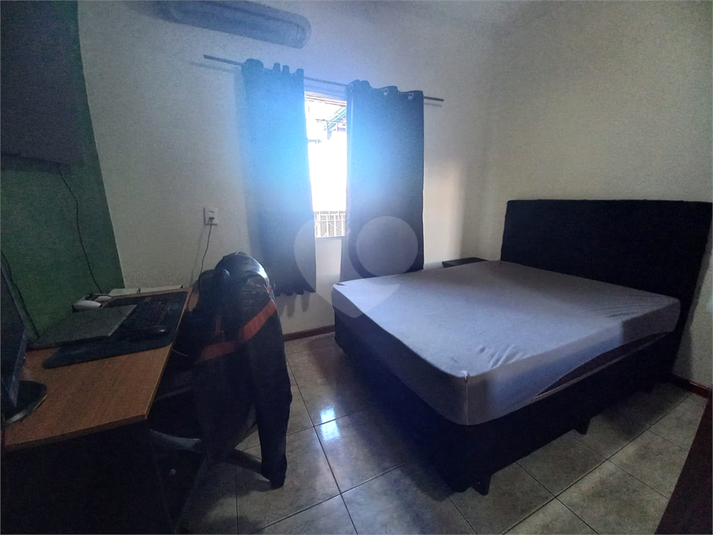 Foto REO371360