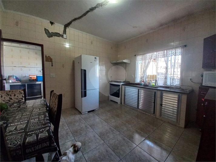 Foto REO371360