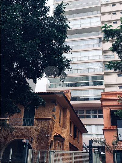 Foto REO371678