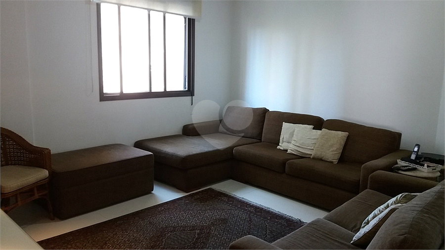 Foto REO371770