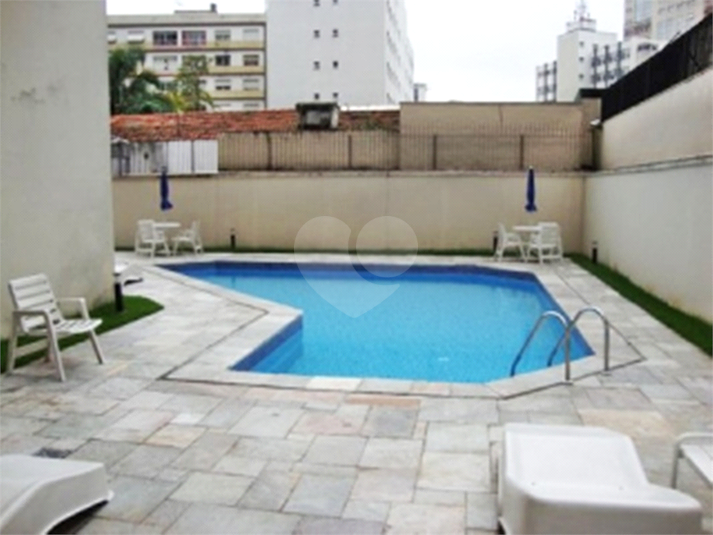 Foto REO372042