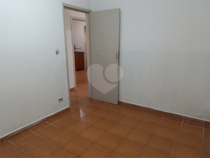 Foto REO372083