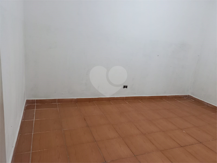 Foto REO372083