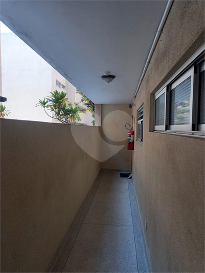 Foto REO372083