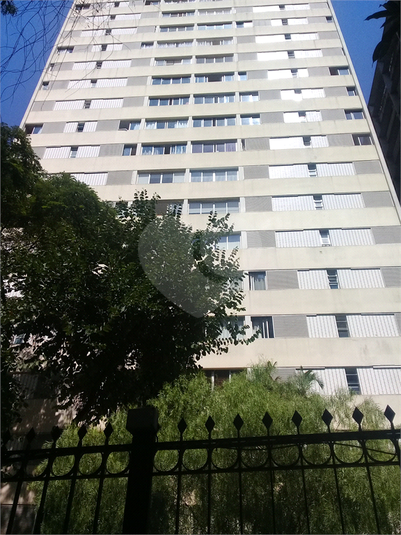 Foto REO372134