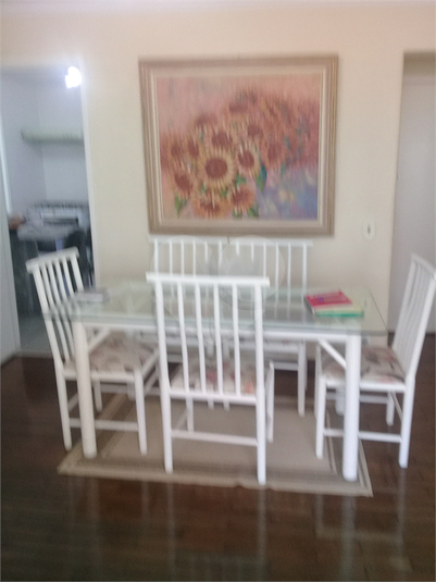 Foto REO372134