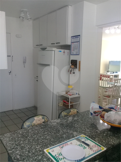 Foto REO372134