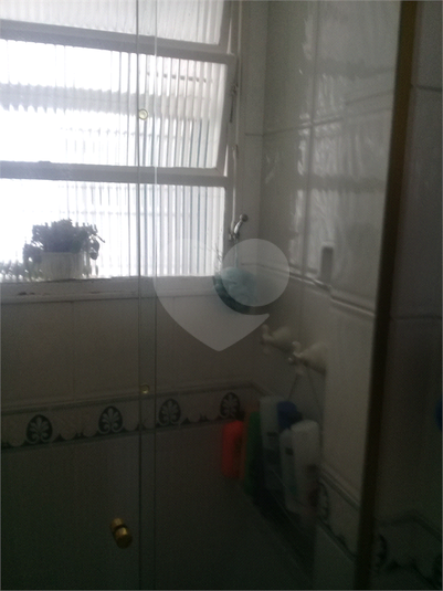 Foto REO372134