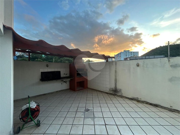Foto REO372927