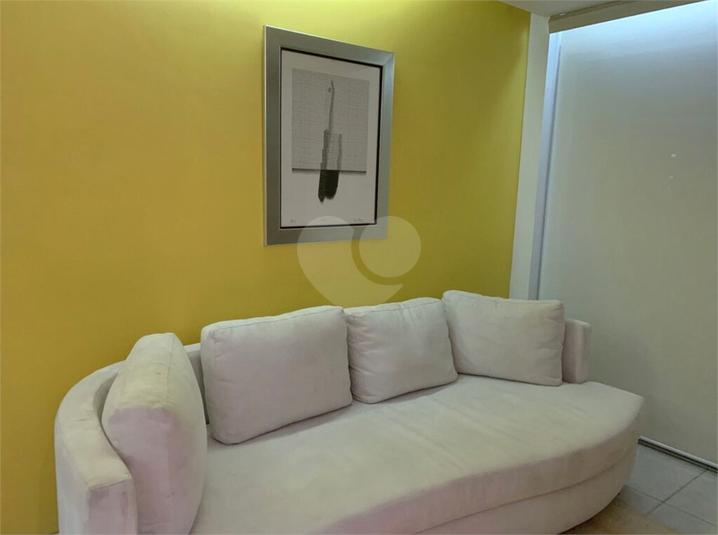 Foto REO372942