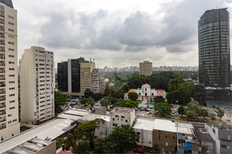 Foto REO373185