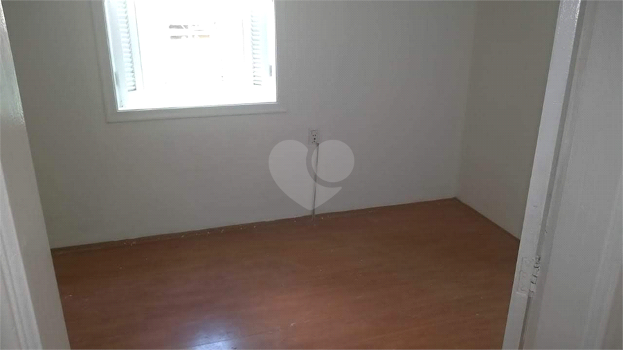Foto REO374026