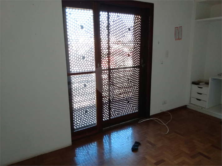 Foto REO374097