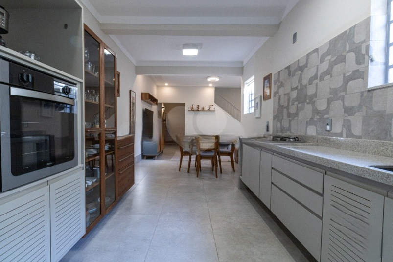 Foto REO374137