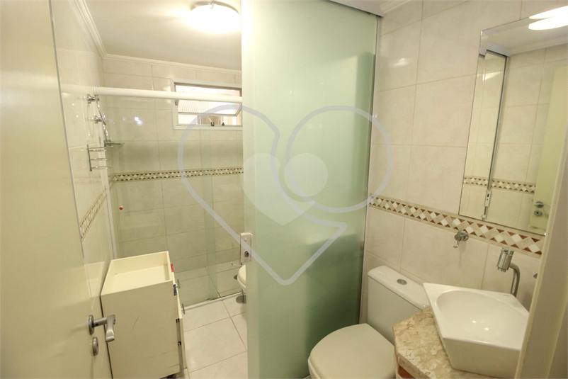 Foto REO375159