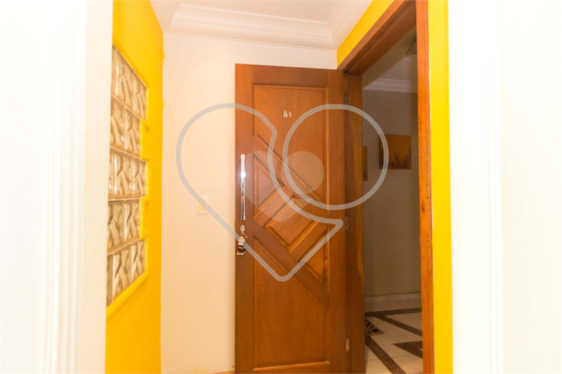 Foto REO375159