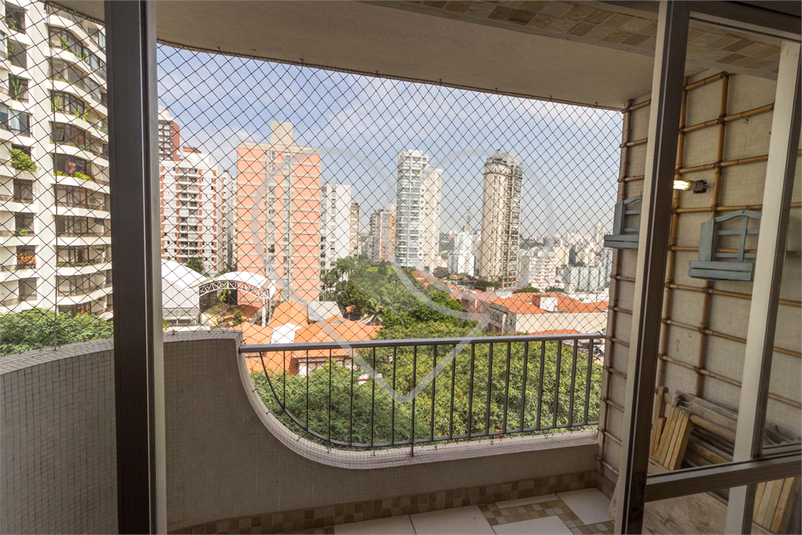 Foto REO375159