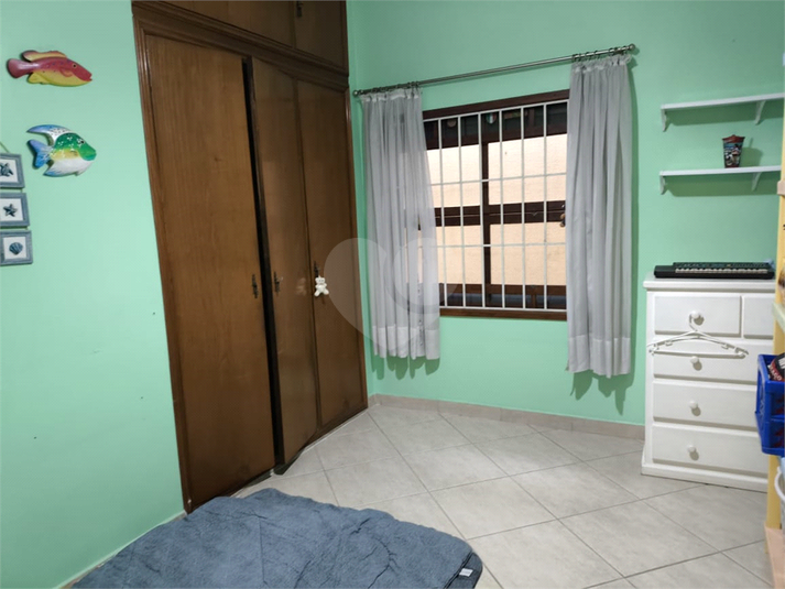 Foto REO37606