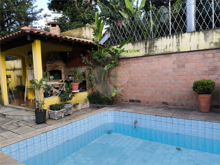 Foto REO37606