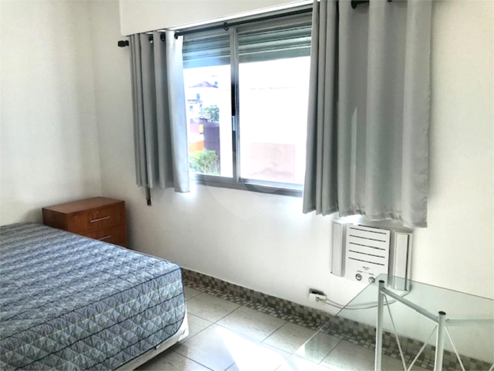 Foto REO376169