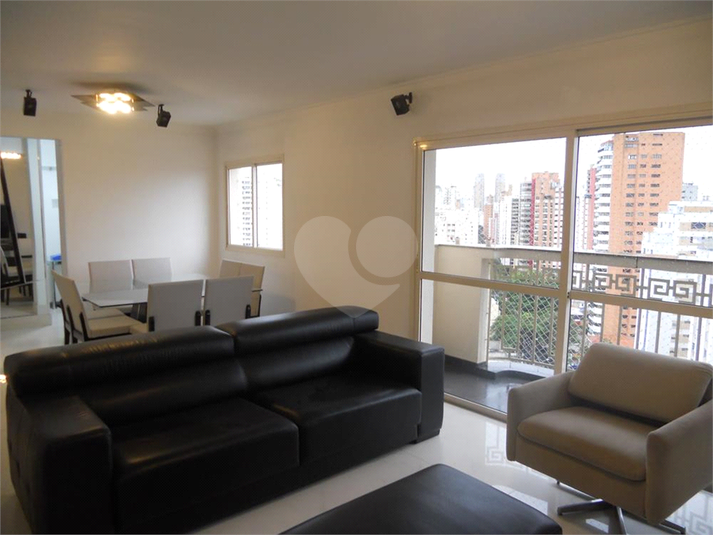 Foto REO376173