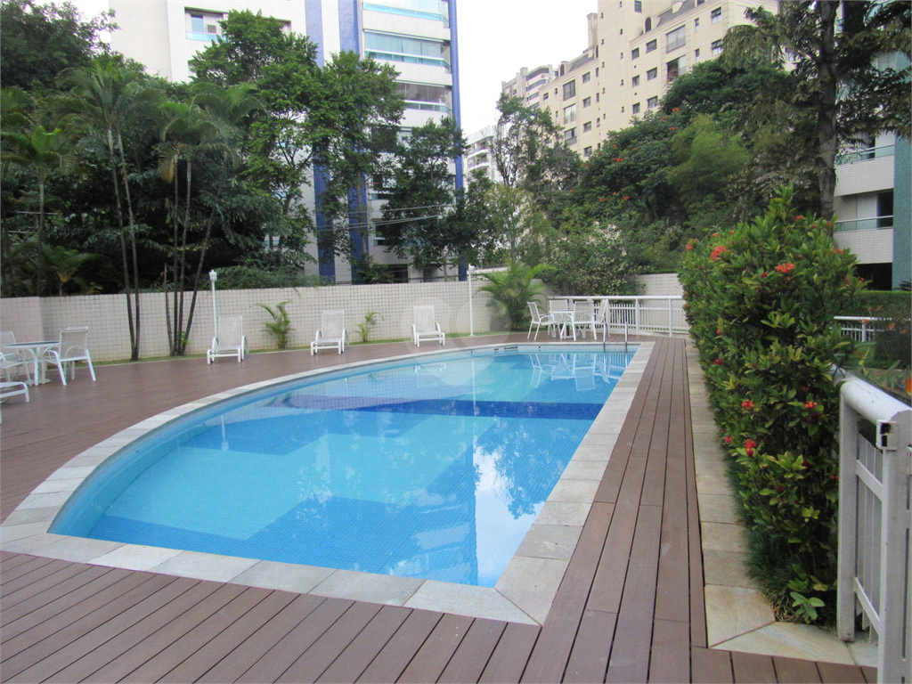 Venda Apartamento São Paulo Real Parque REO376465 31