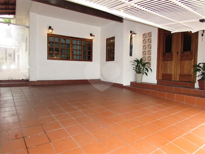 Foto REO376610