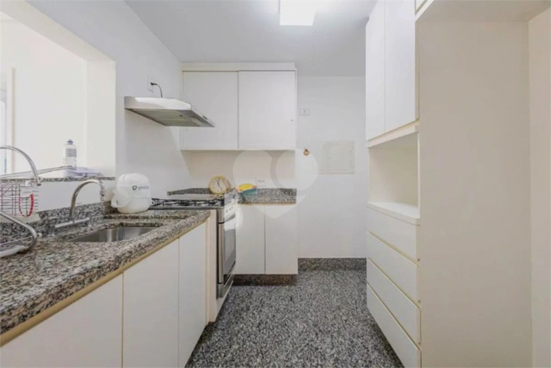 Venda Apartamento São Paulo Cerqueira César REO377903 8