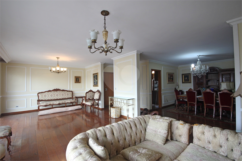 Foto REO379180