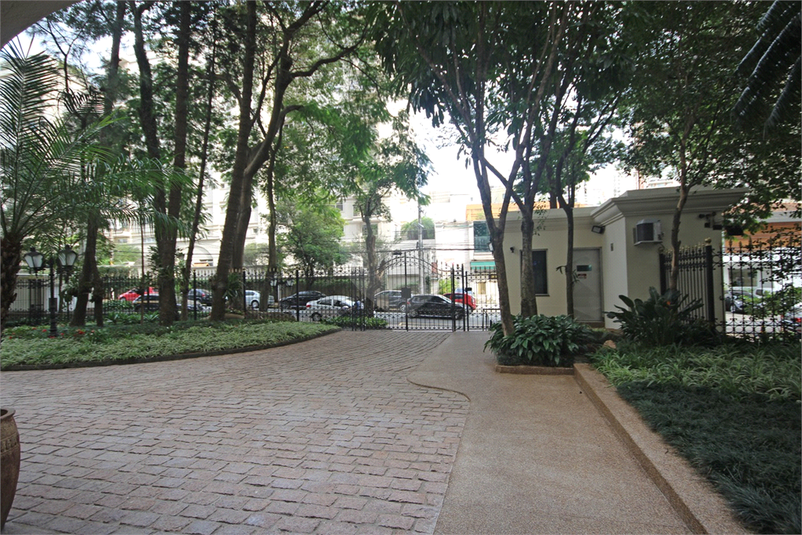 Foto REO379180