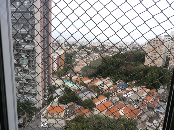 Foto REO379296
