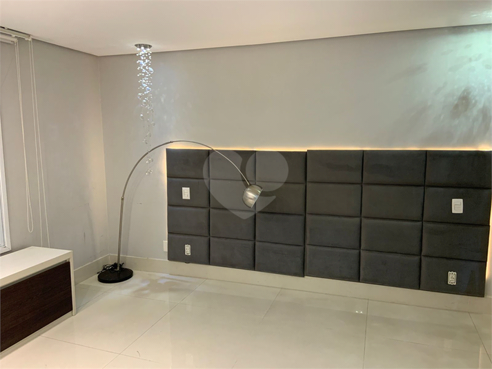 Foto REO380156