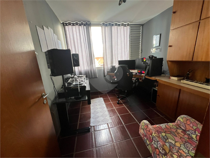 Foto REO38060