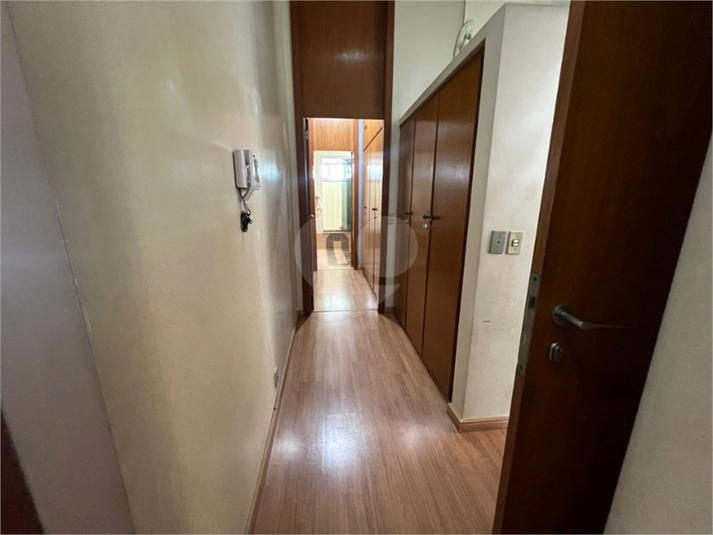 Foto REO38060
