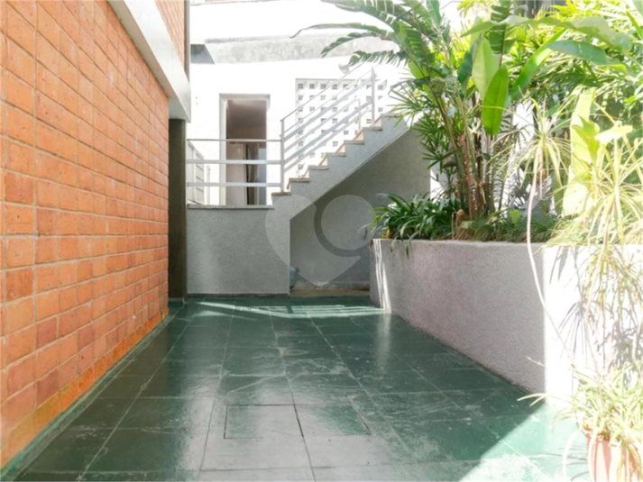 Foto REO38060