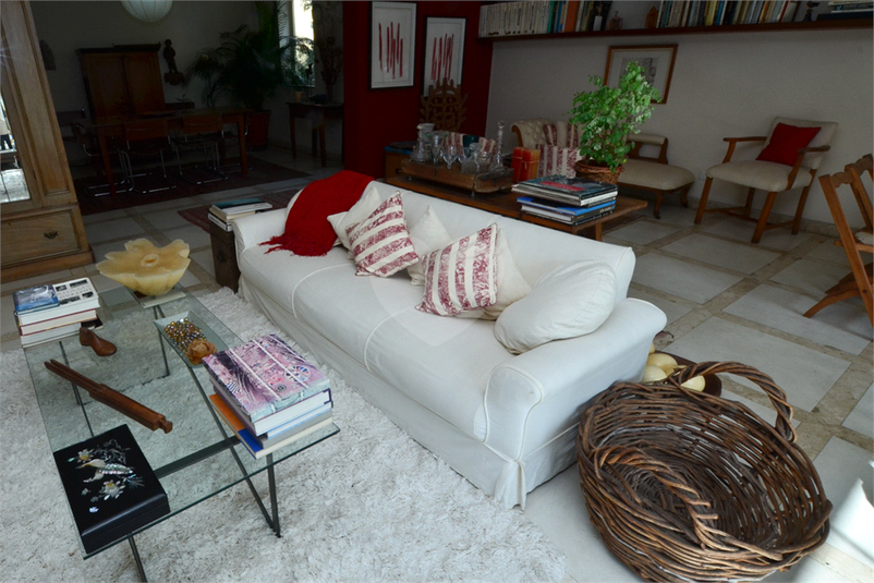 Foto REO380780