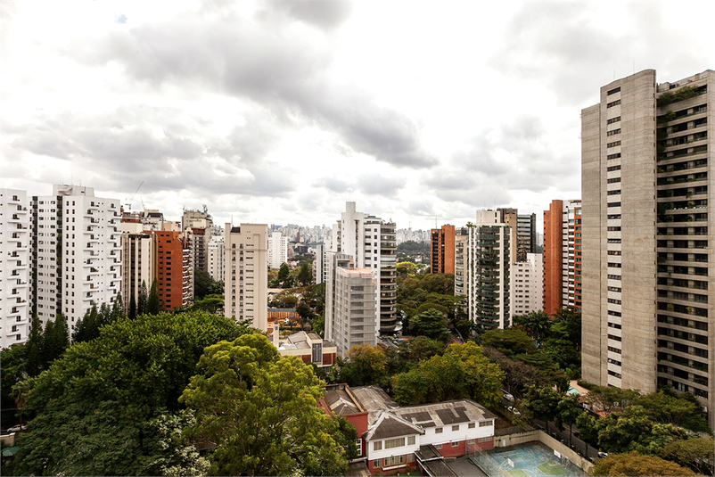 Foto REO381308