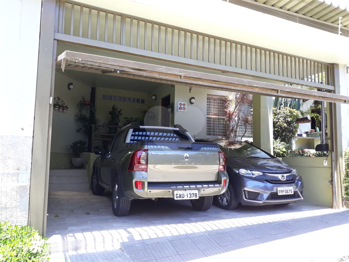 Foto REO381540